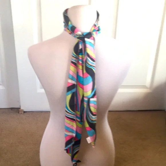 Pretty Multi Color Geometric Hair Scarf - Picture 3 of 3